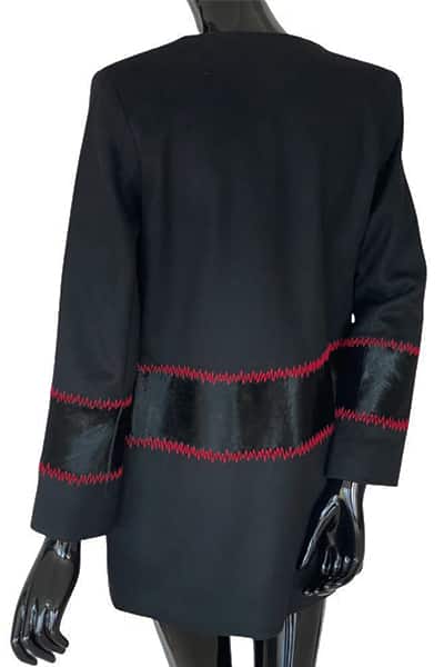 Les RemarKables Short black coat Pietragalla
