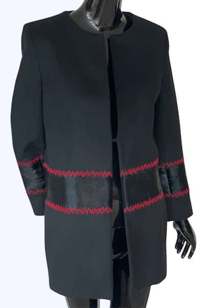 Les RemarKables Short black coat Pietragalla
